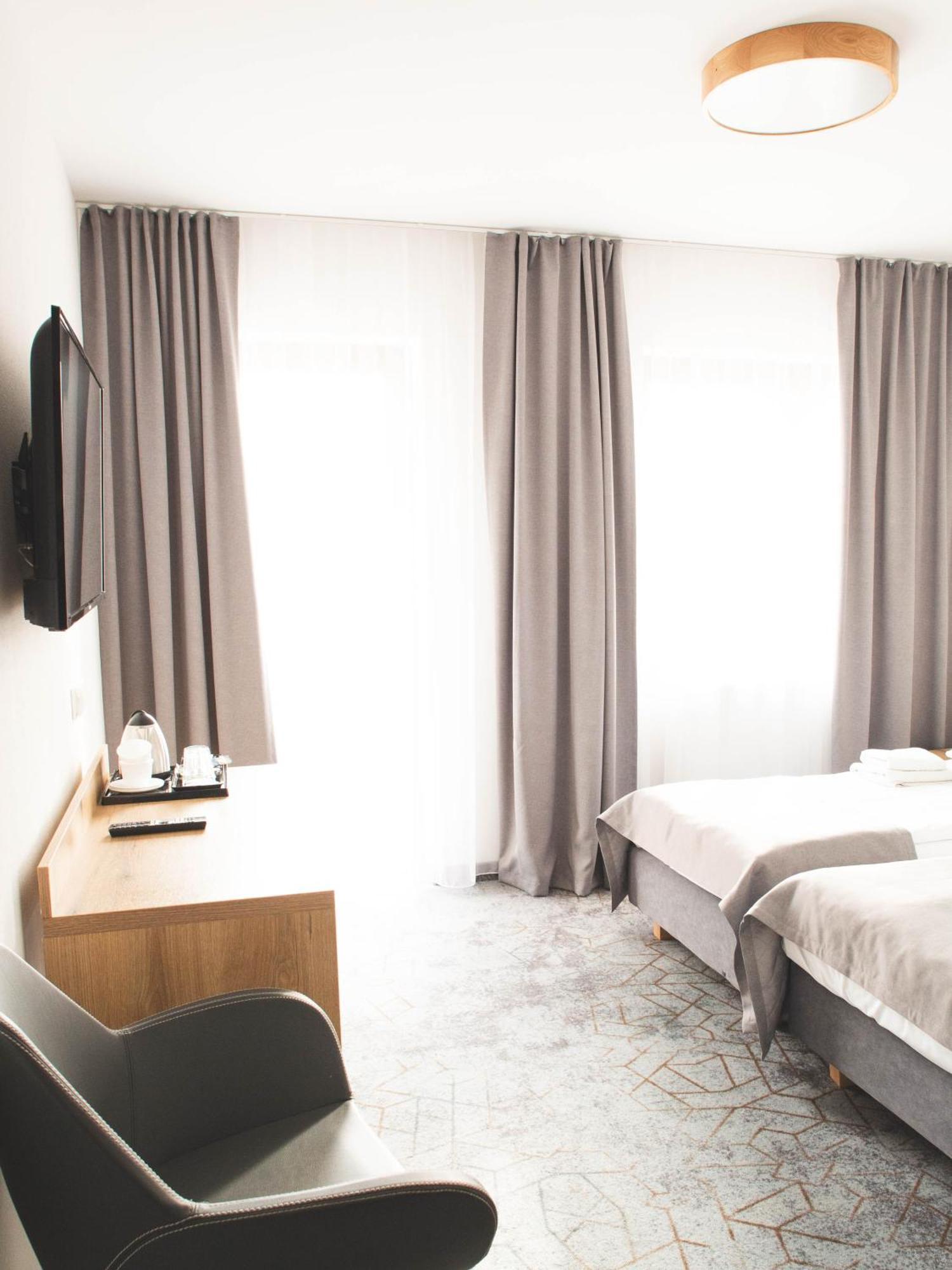 Hotel Beskidian Wegierska Gorka Esterno foto
