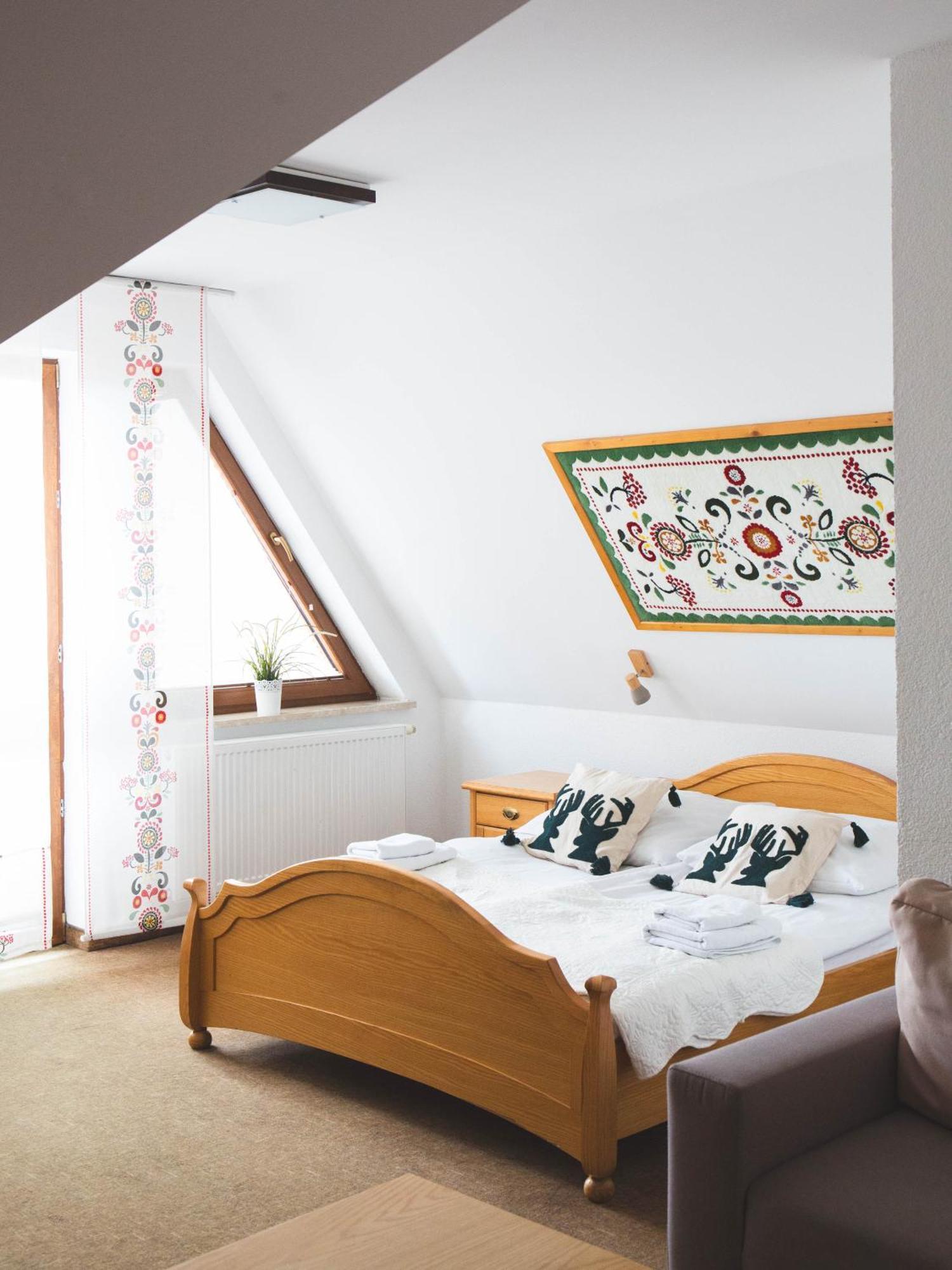 Hotel Beskidian Wegierska Gorka Esterno foto