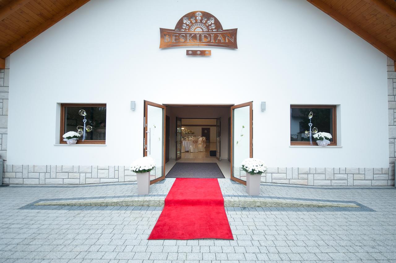 Hotel Beskidian Wegierska Gorka Esterno foto