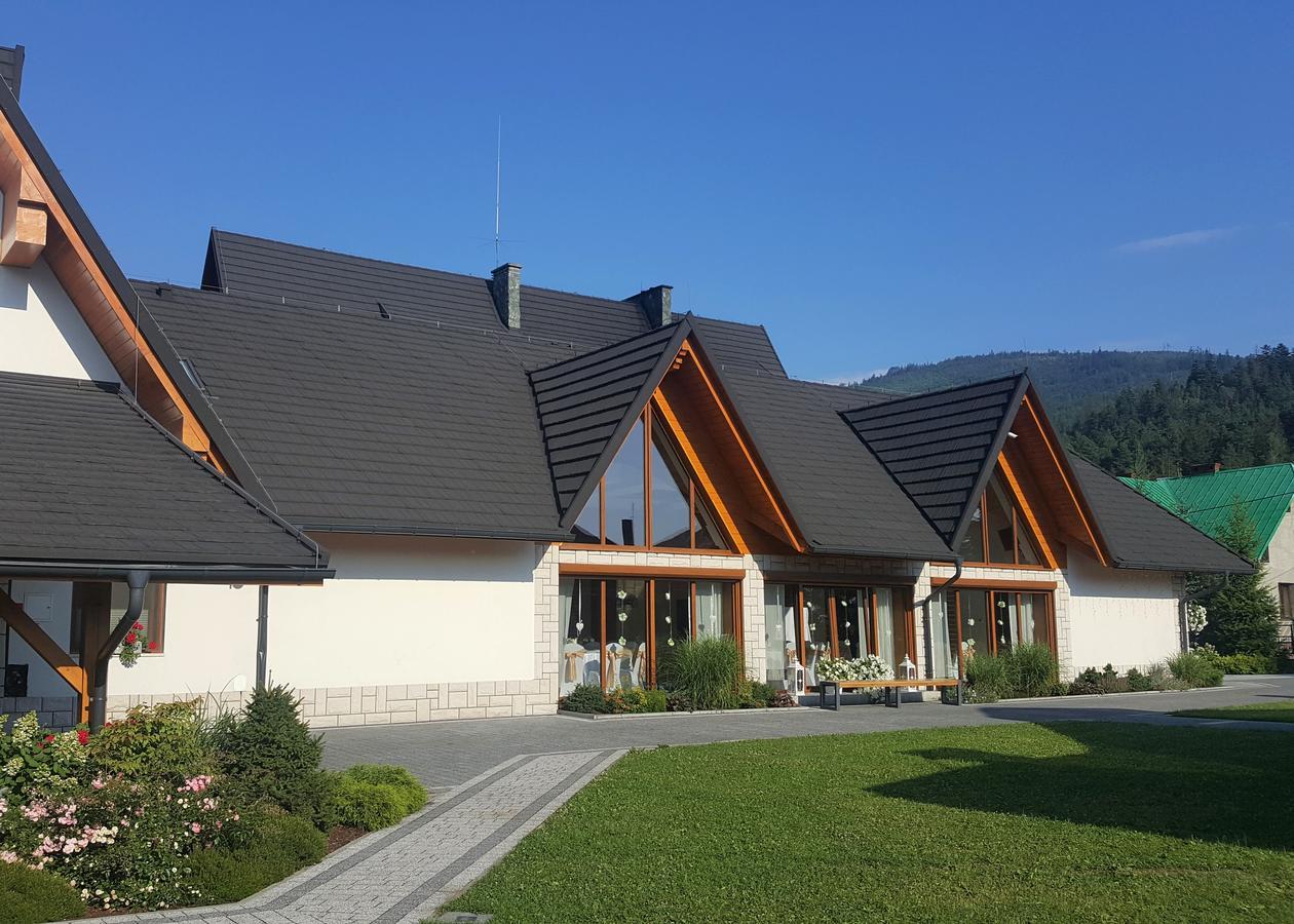 Hotel Beskidian Wegierska Gorka Esterno foto