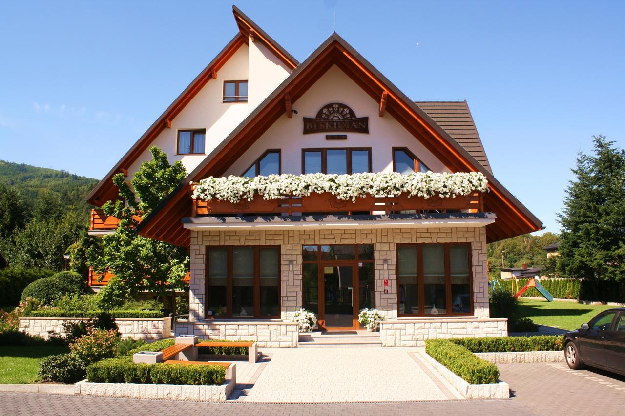 Hotel Beskidian Wegierska Gorka Esterno foto